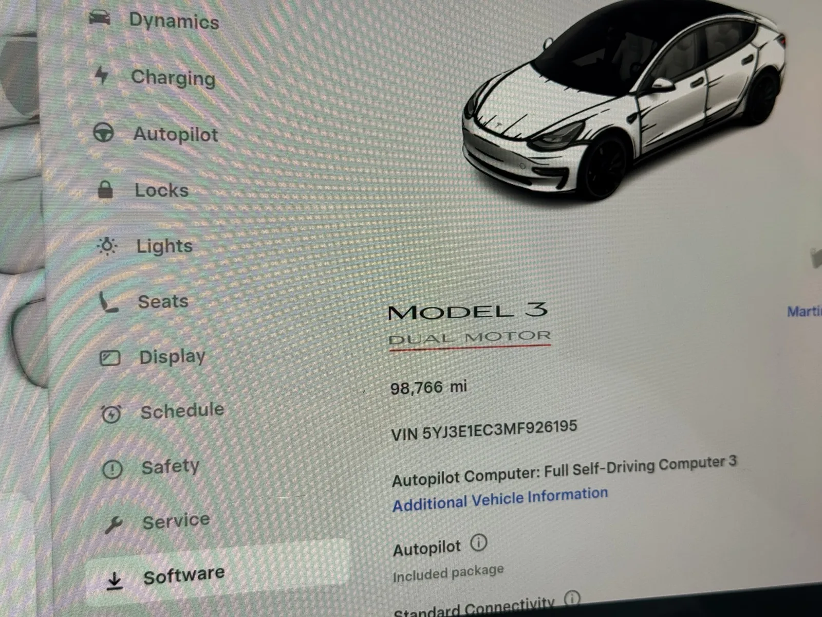 Tesla Model 3 photo 16
