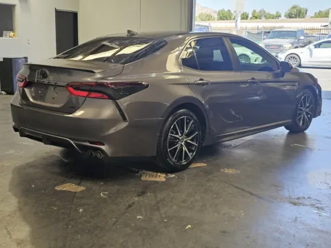 More photos of 2022 Toyota Camry SE at Premium Autos - Norco, CA