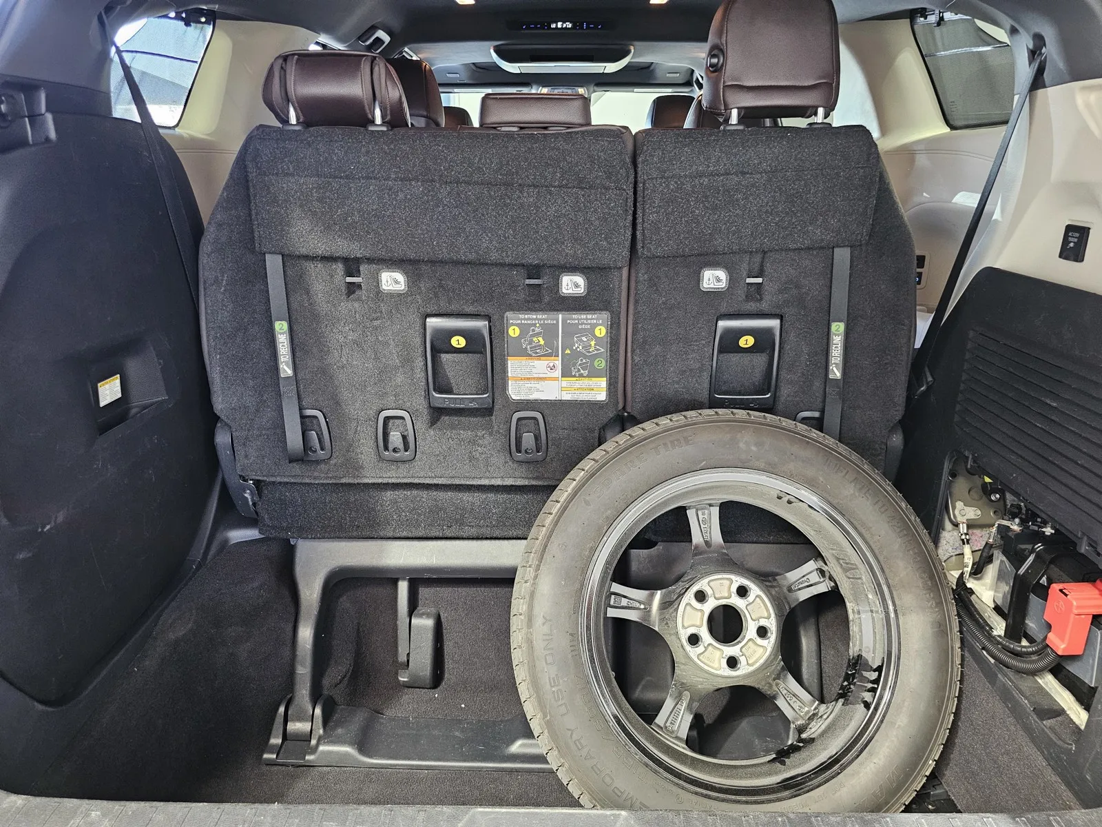 Toyota Sienna photo 10