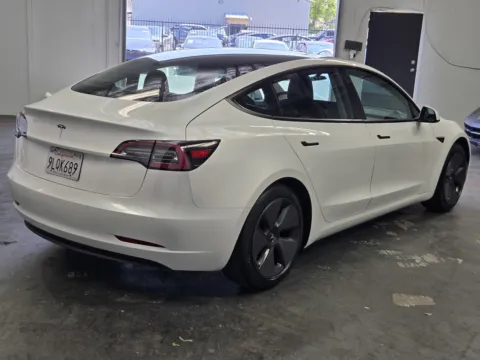 More photos of 2021 Tesla Model 3 Standard Range Plus at Premium Autos - Norco, CA