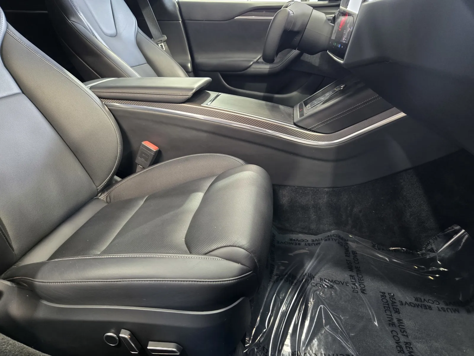 Tesla Model S photo 7
