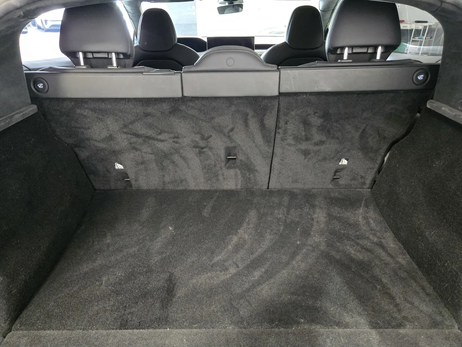 Tesla Model S photo 10