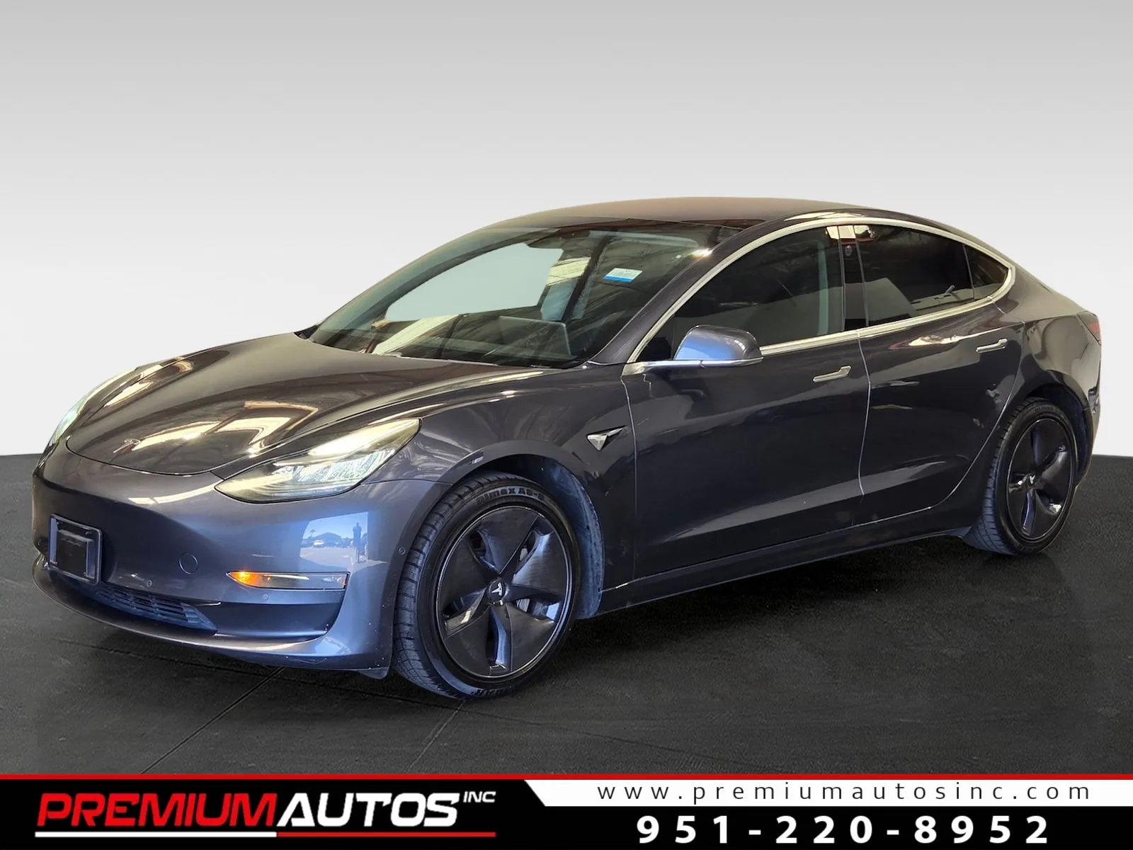 2018 Tesla Model 3's photo