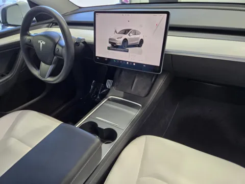 More photos of 2023 Tesla Model Y Performance at Premium Autos - Norco, CA