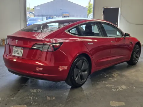 More photos of 2018 Tesla Model 3 at Premium Autos - Norco, CA