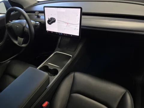 More photos of 2021 Tesla Model Y Standard Range at Premium Autos - Norco, CA