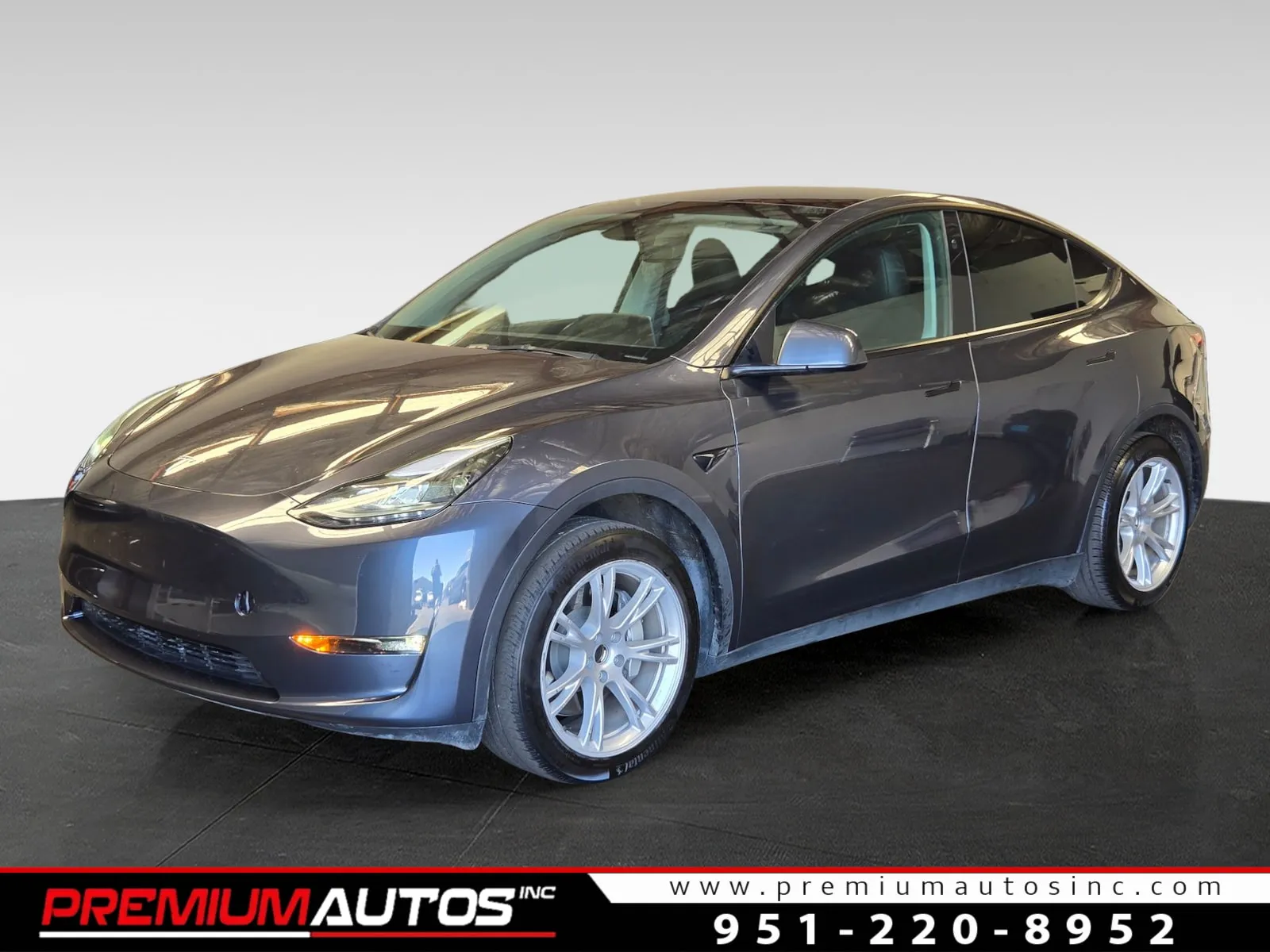 2023 Tesla Model Y Rear Wheel Drive's photo