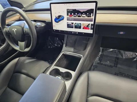 More photos of 2023 Tesla Model 3 at Premium Autos - Norco, CA