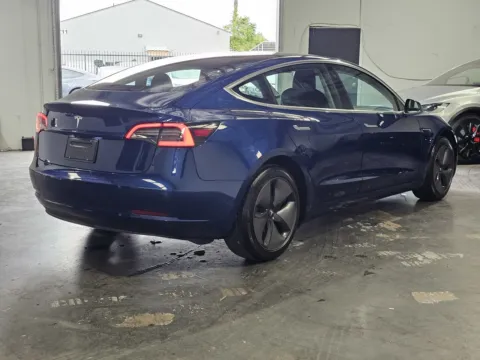 More photos of 2018 Tesla Model 3 Long Range at Premium Autos - Norco, CA