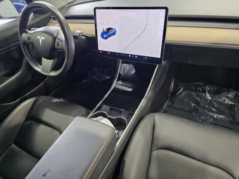 More photos of 2018 Tesla Model 3 Long Range at Premium Autos - Norco, CA