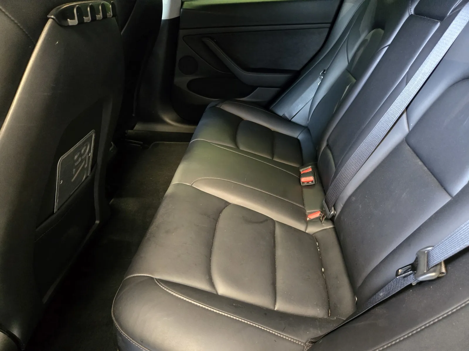 Tesla Model 3 photo 12