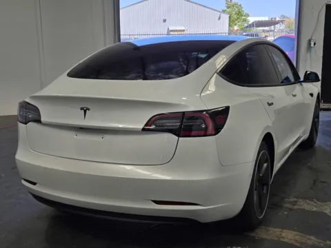 More photos of 2021 Tesla Model 3 Standard Range Plus at Premium Autos - Norco, CA