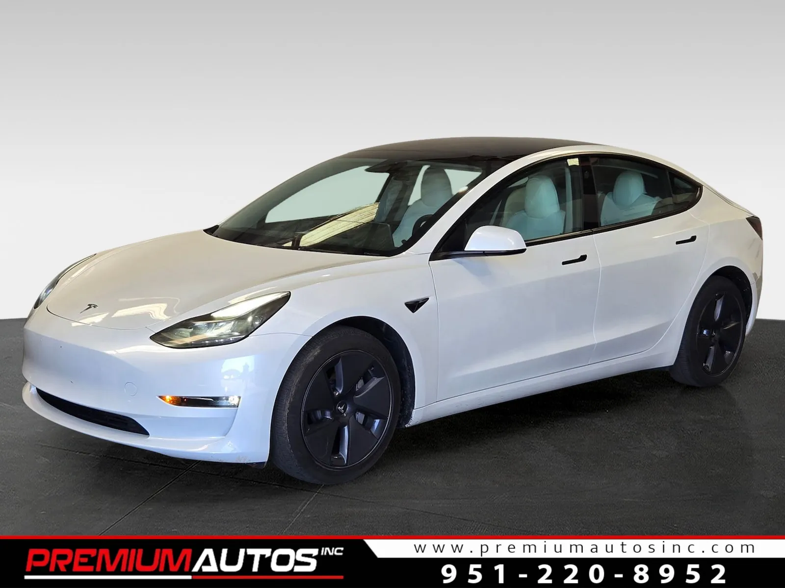 2023 Tesla Model 3 -'s photo