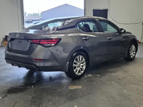 More photos of 2021 Nissan Sentra S at Premium Autos - Norco, CA