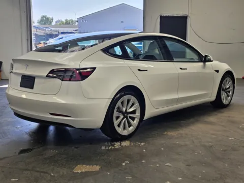 More photos of 2022 Tesla Model 3 at Premium Autos - Norco, CA