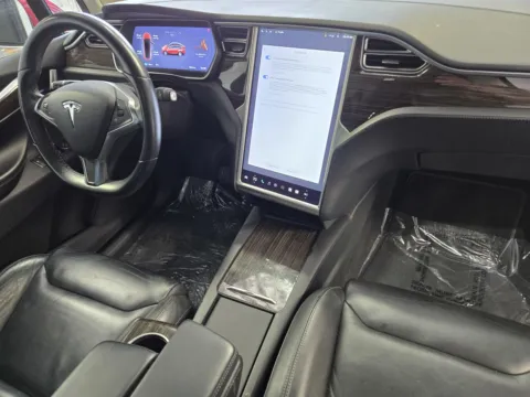 More photos of 2016 Tesla Model X 90D at Premium Autos - Norco, CA