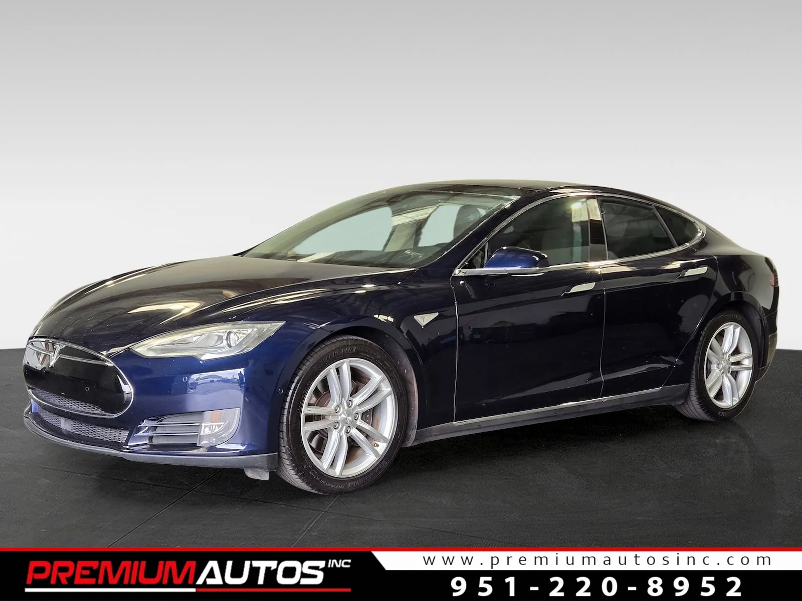 2015 Tesla Model S 85's photo