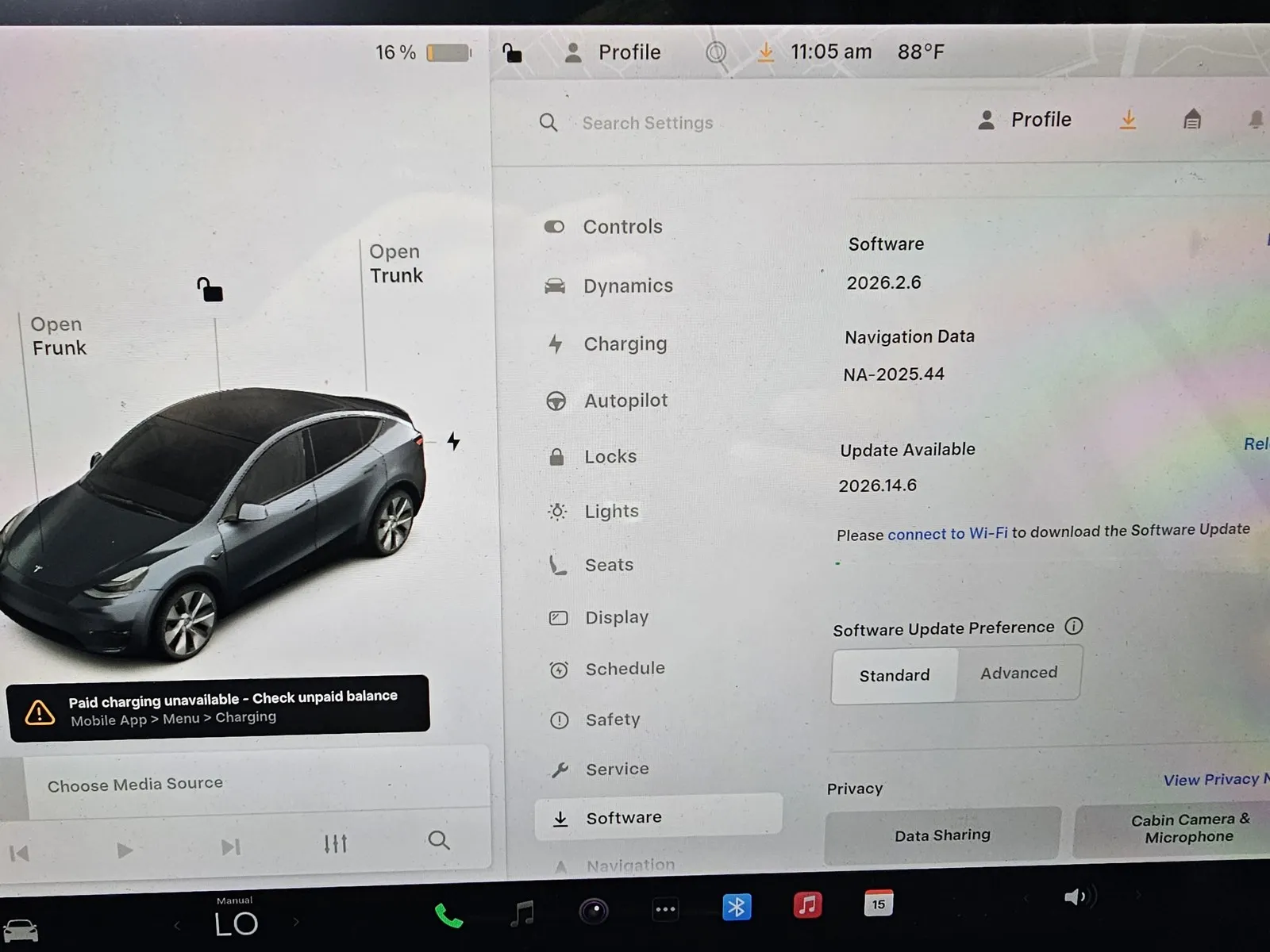 Tesla Model Y photo 18