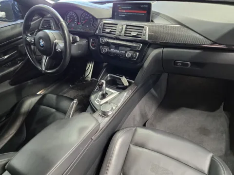 More photos of 2018 BMW M4 at Premium Autos - Norco, CA