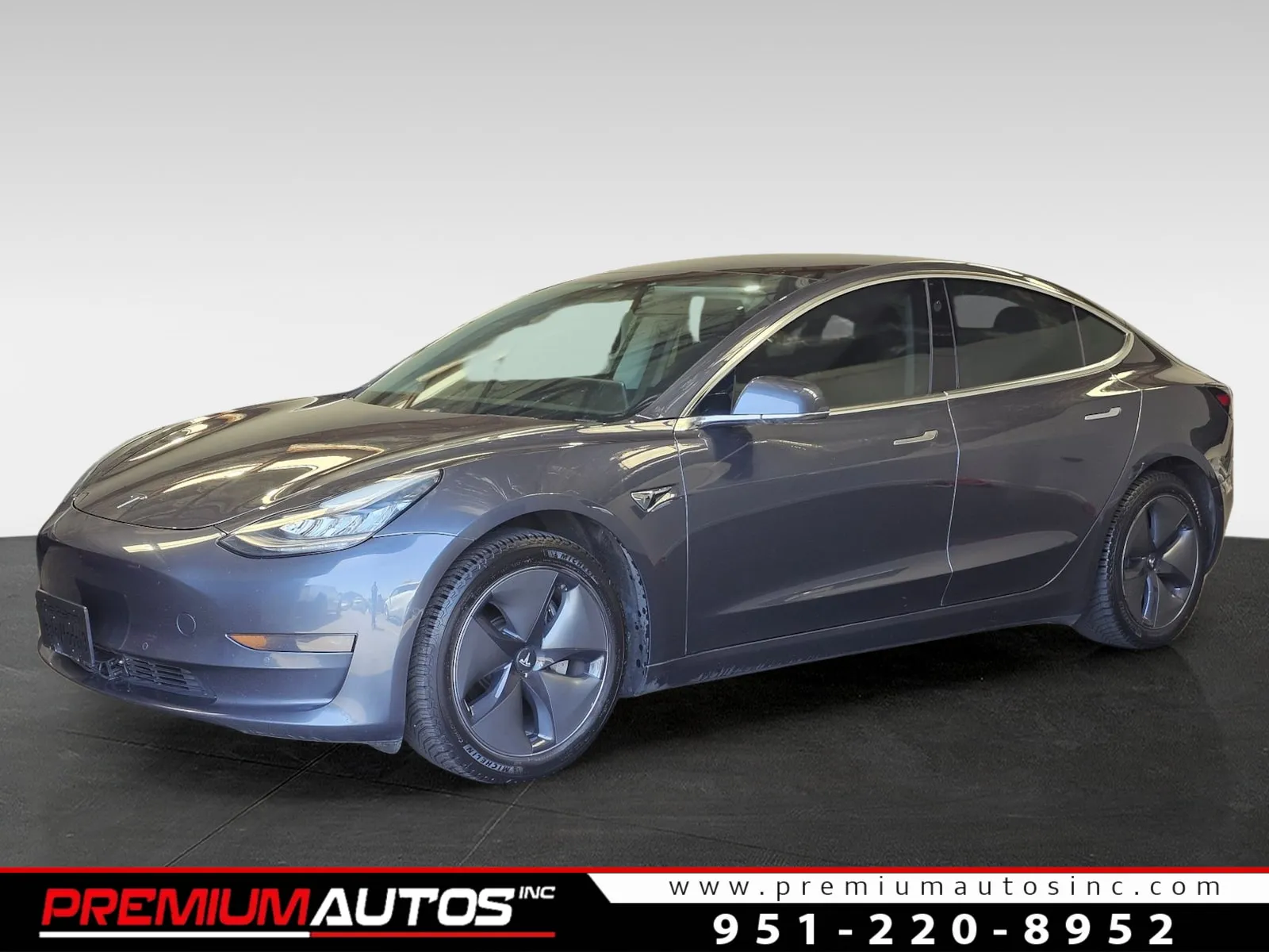 2019 Tesla Model 3 Long Range Dual Motor All-Wheel Drive's photo