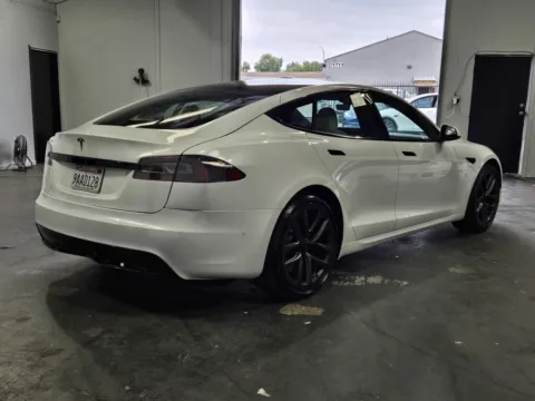 More photos of 2022 Tesla Model S at Premium Autos - Norco, CA