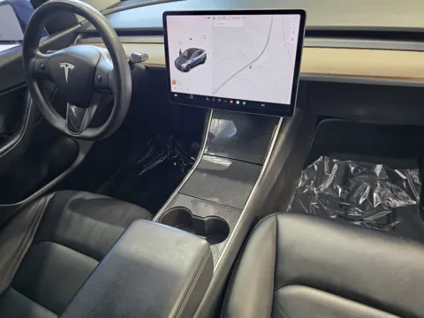 More photos of 2020 Tesla Model Y Long Range at Premium Autos - Norco, CA