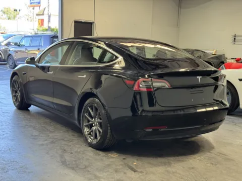 Photos of 2018 Tesla Model 3 mid range for sale in Norco, CA at Premium Autos - Norco