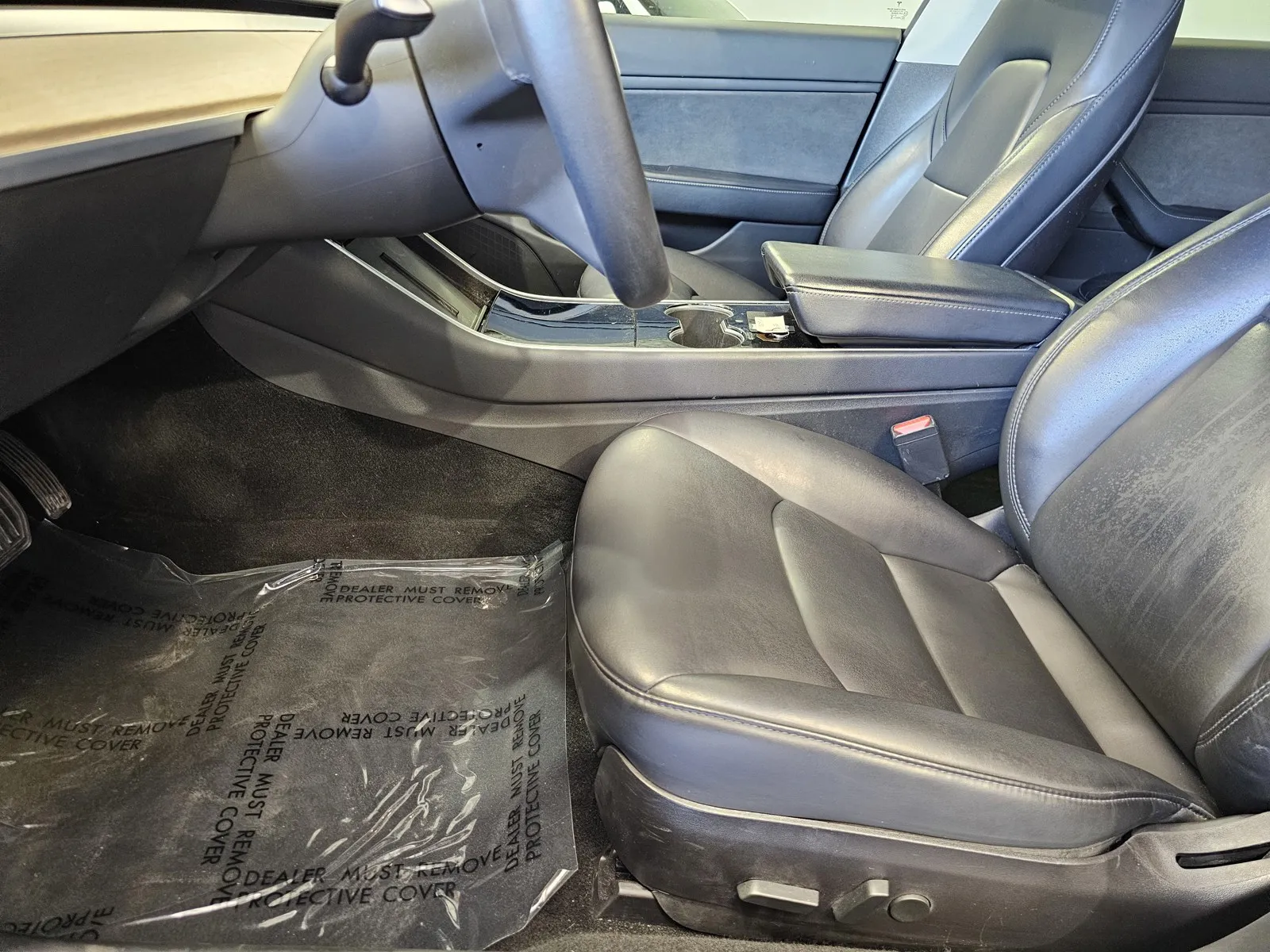 Tesla Model 3 photo 15