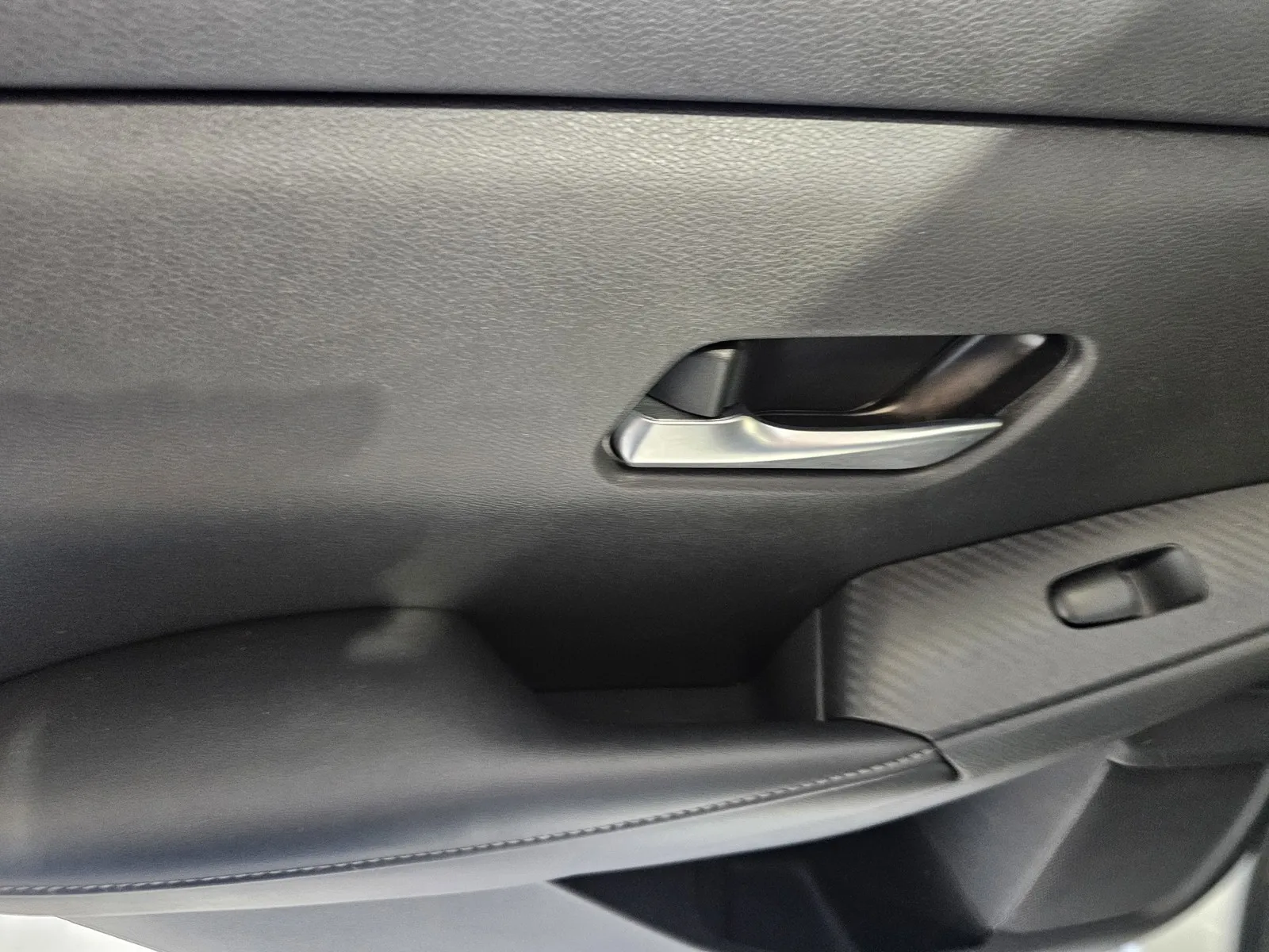 Nissan Sentra photo 10