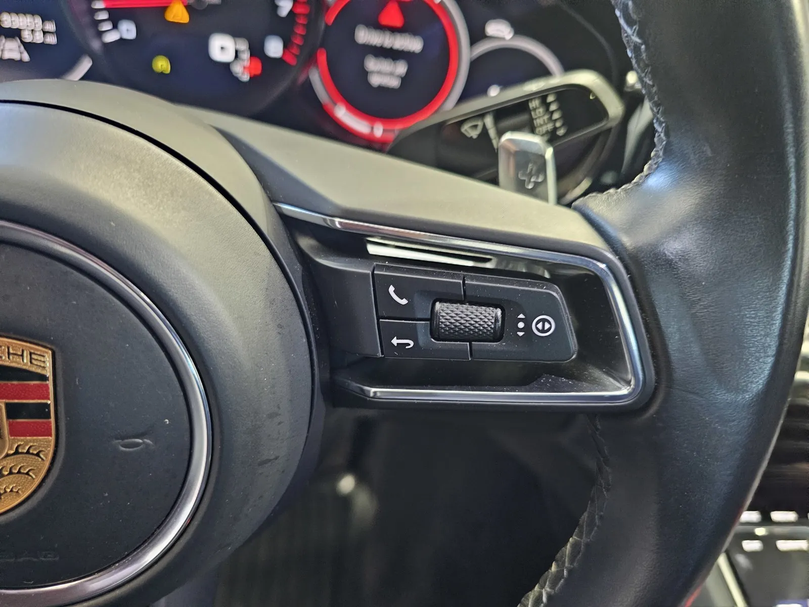 Porsche Panamera photo 16