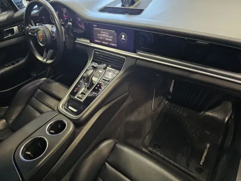 More photos of 2023 Porsche Panamera at Premium Autos - Norco, CA