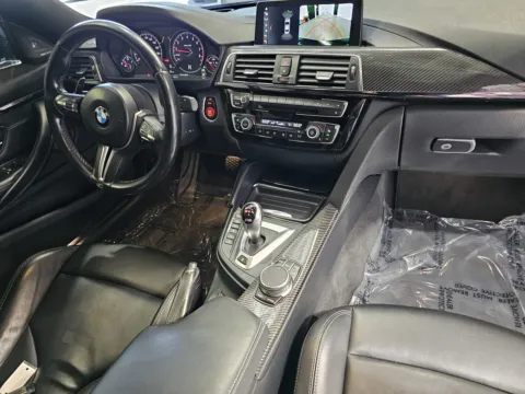 More photos of 2019 BMW M4 at Premium Autos - Norco, CA