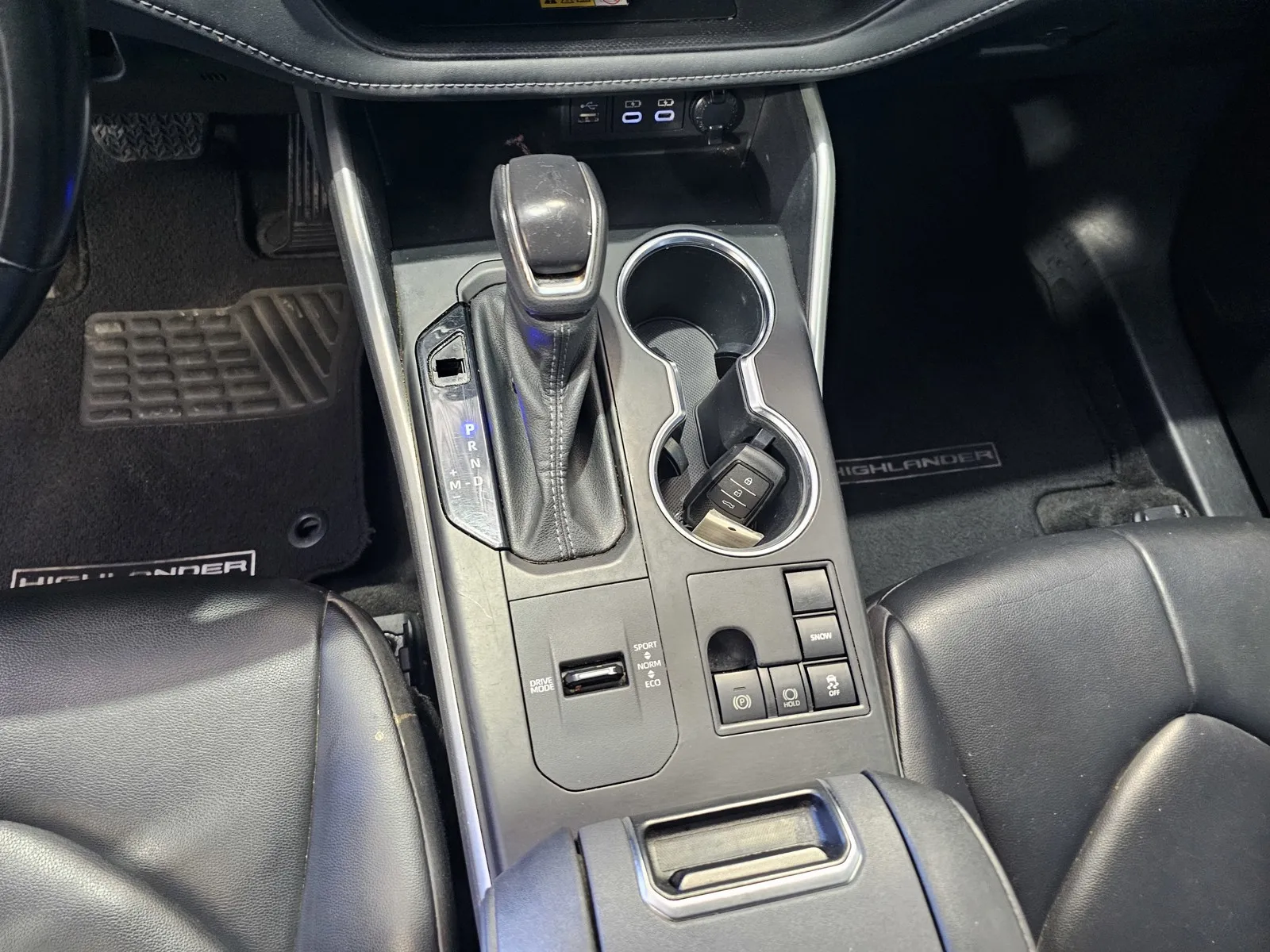Toyota Highlander photo 19