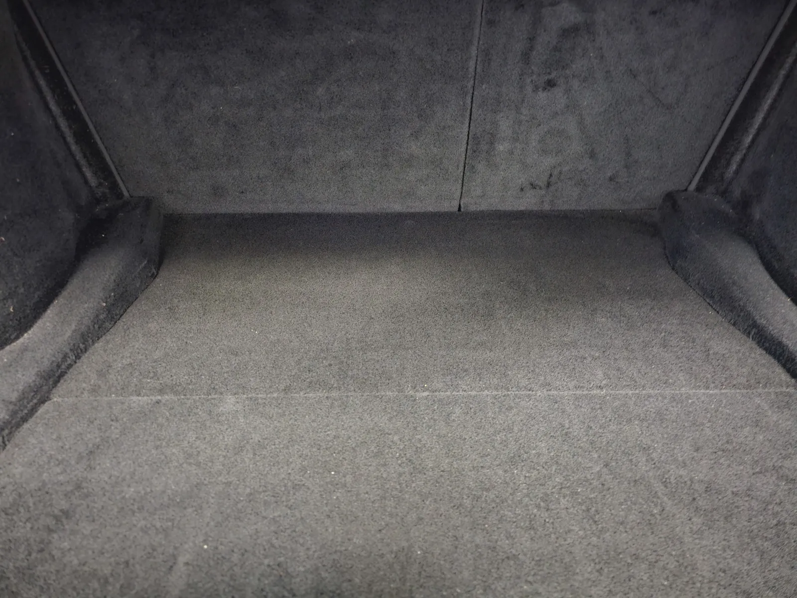 Tesla Model 3 photo 10