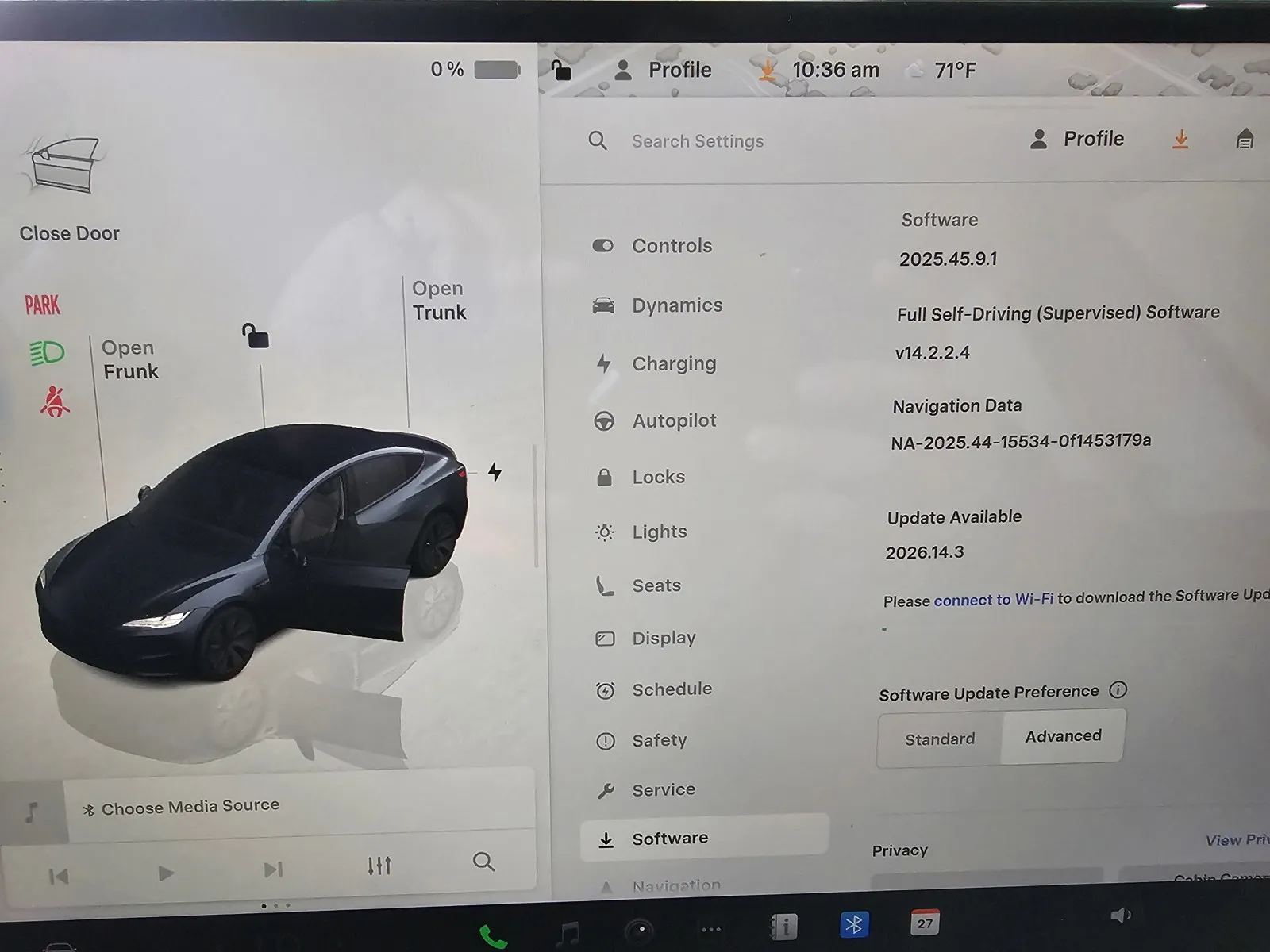 Tesla Model 3 photo 17