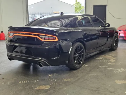 More photos of 2019 Dodge Charger R/T Scat Pack at Premium Autos - Norco, CA