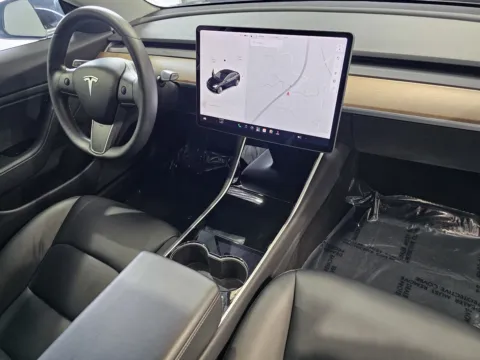 More photos of 2019 Tesla Model 3 STANDARD PLUS at Premium Autos - Norco, CA