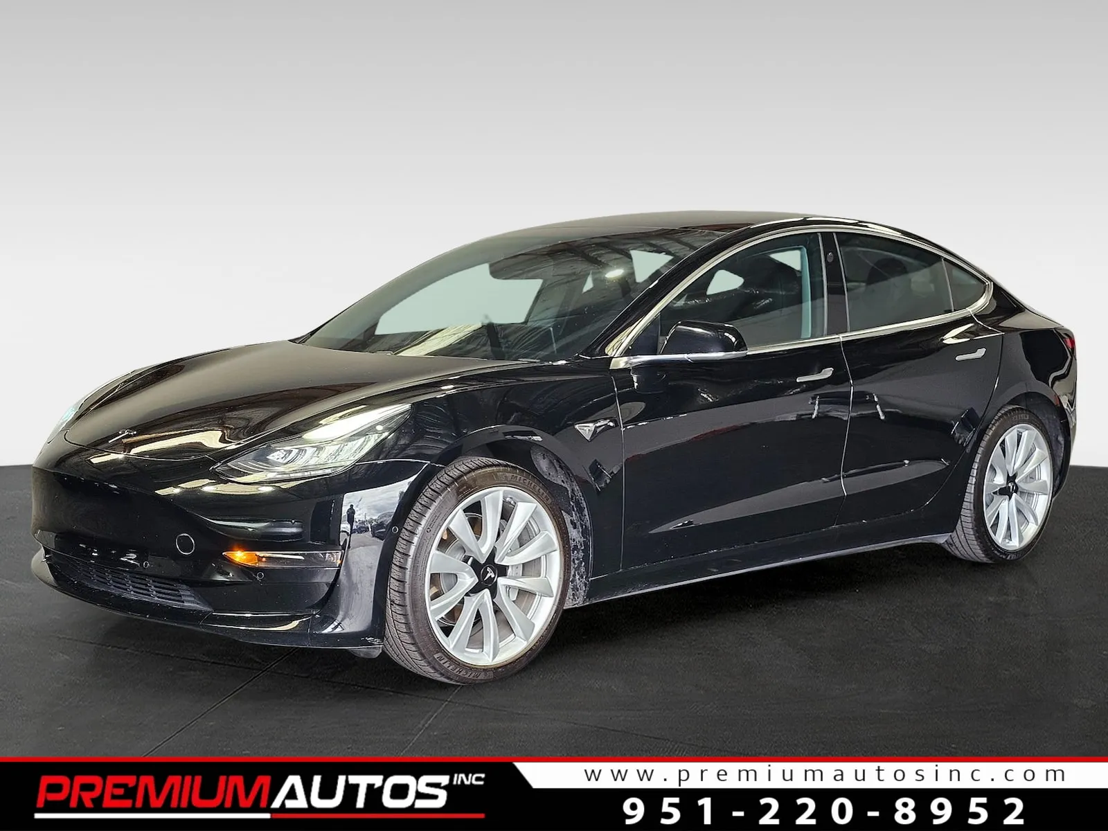 2019 Tesla Model 3's photo