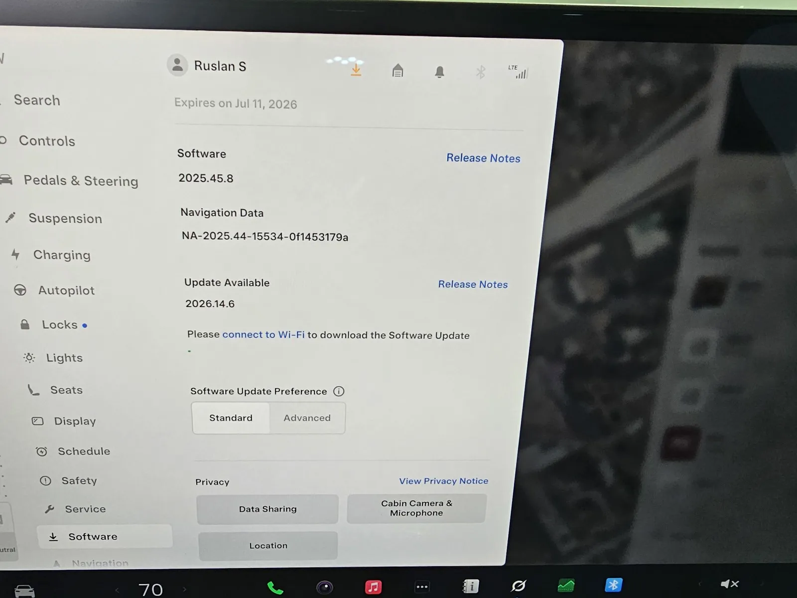 Tesla Model X photo 16