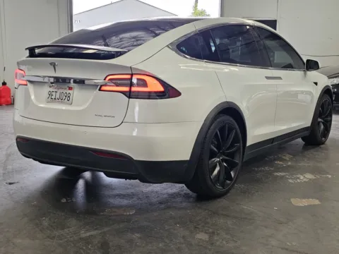 More photos of 2020 Tesla Model X at Premium Autos - Norco, CA