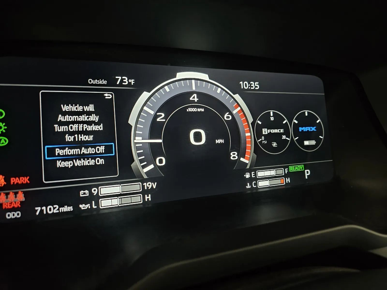 Toyota Tundra photo 19