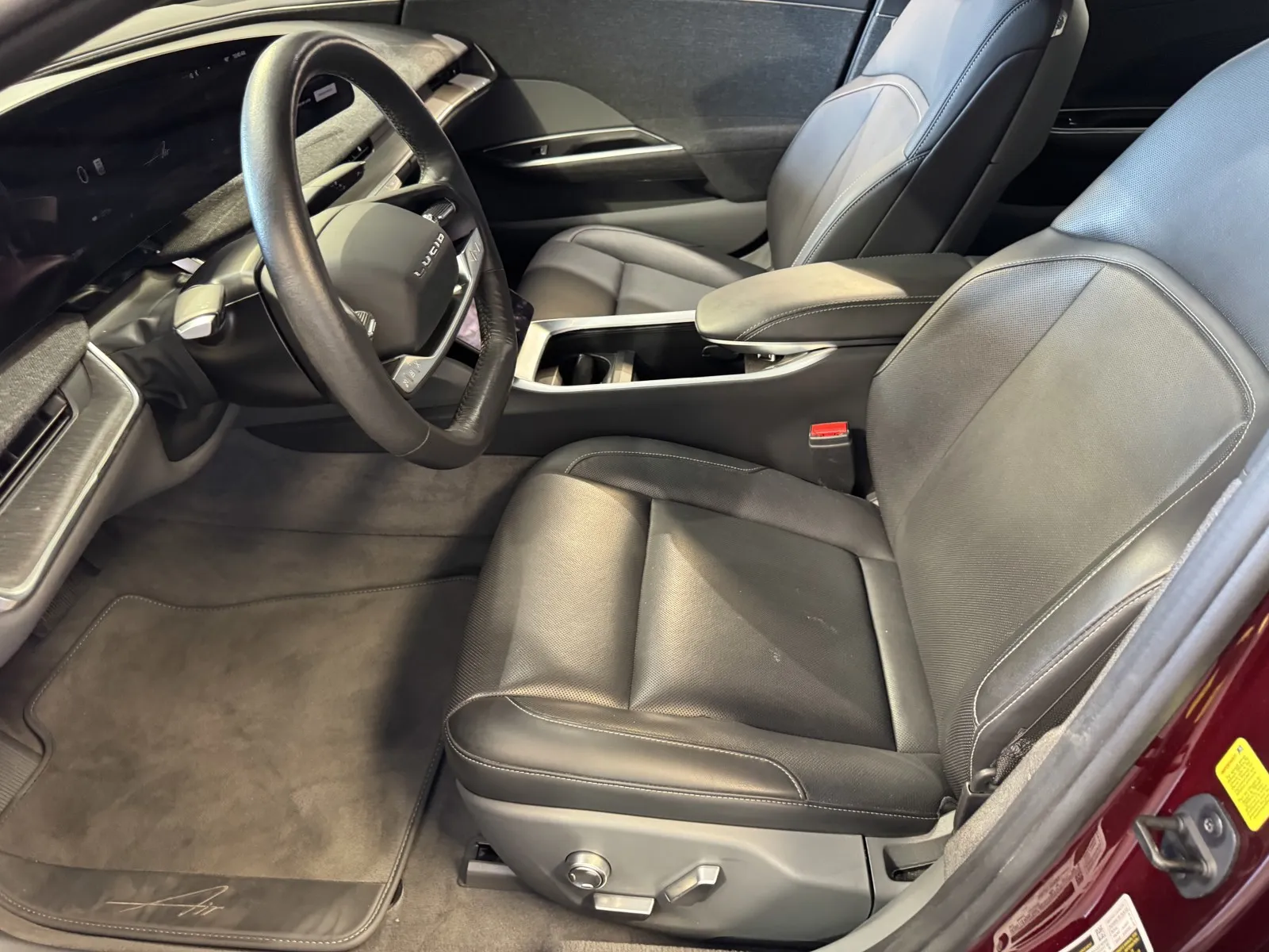 Lucid Air photo 12