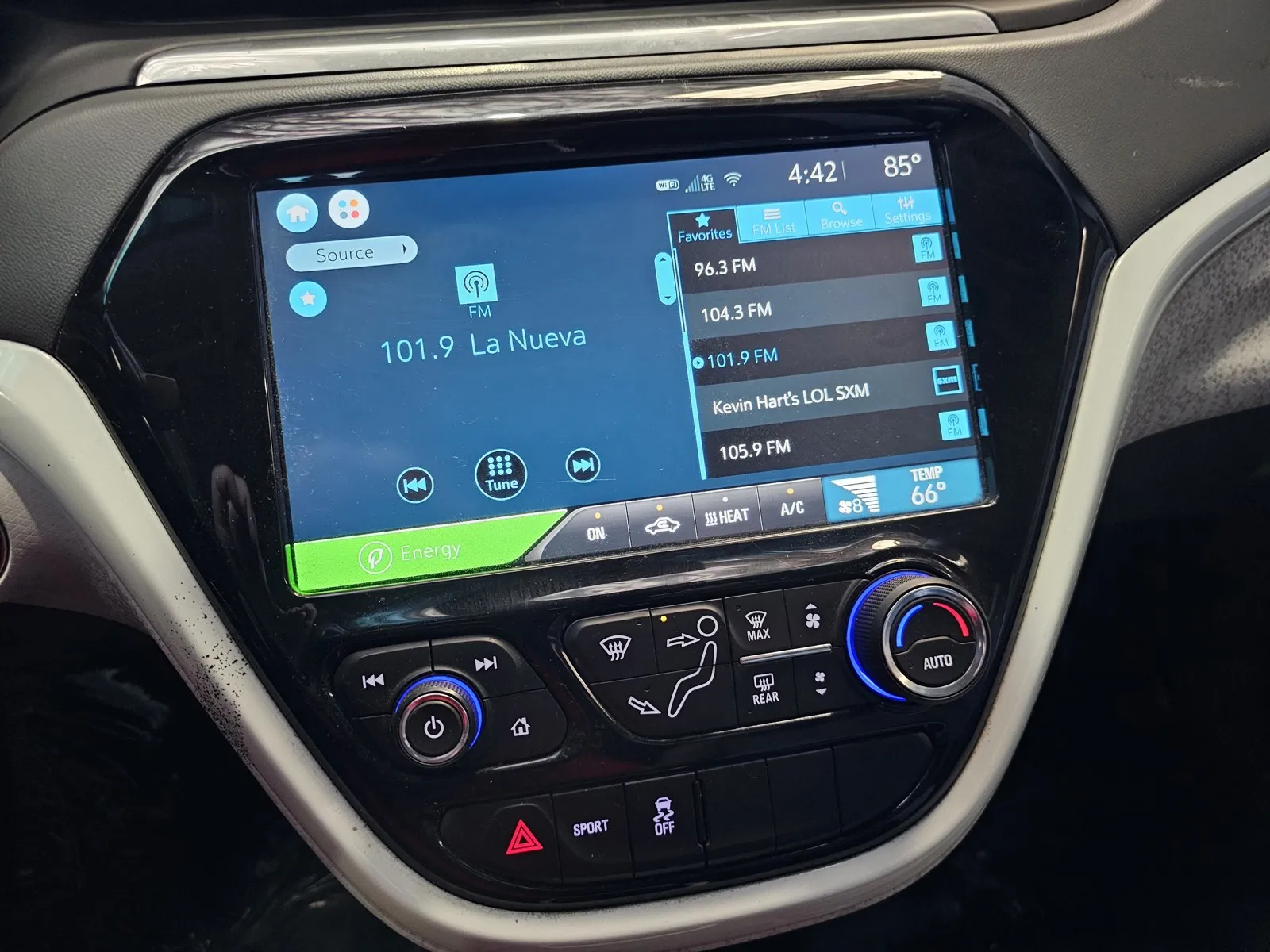 Chevrolet Bolt EV photo 15