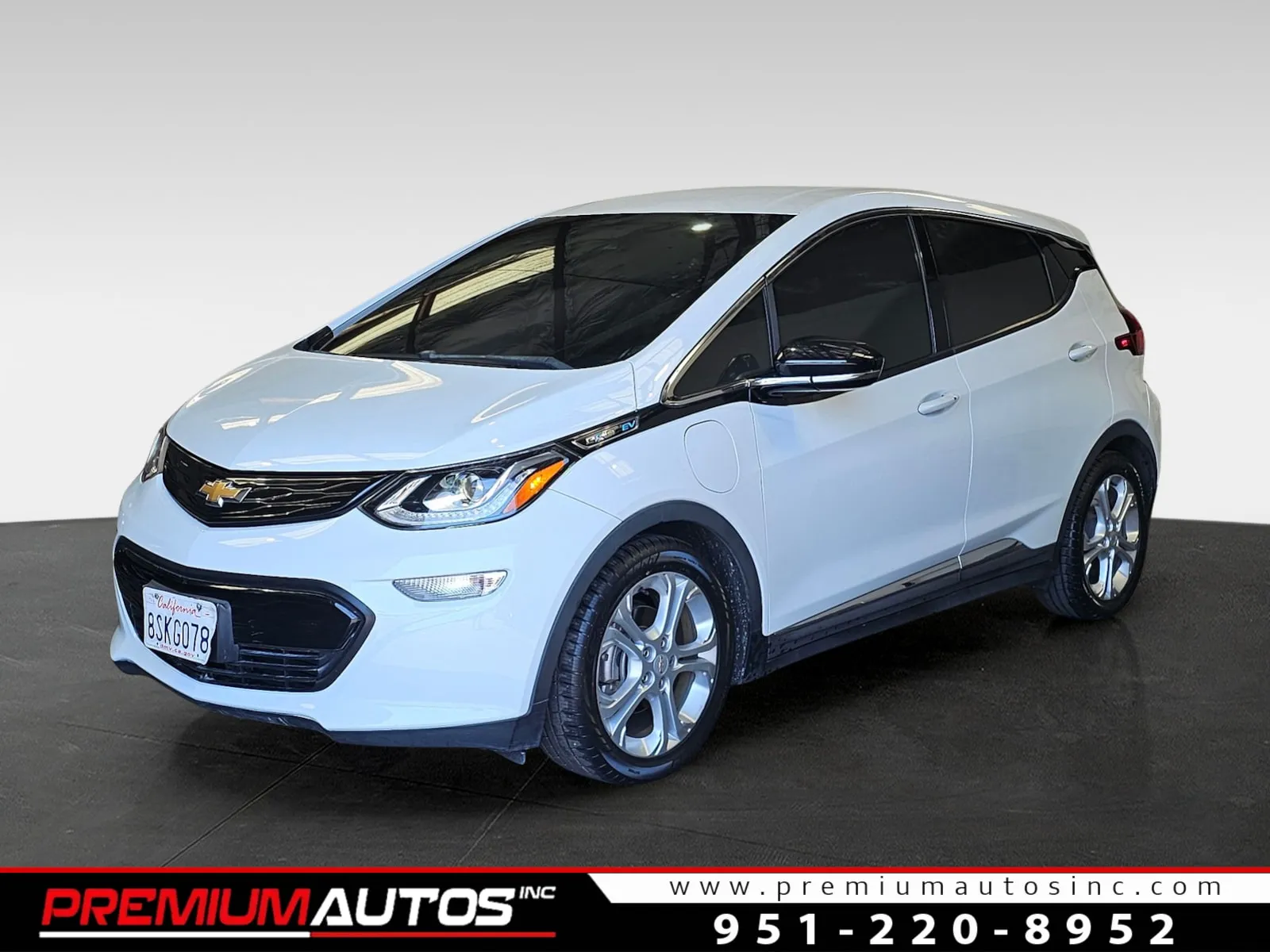 White 2020 Chevrolet Bolt EV LT for sale in Norco, CA