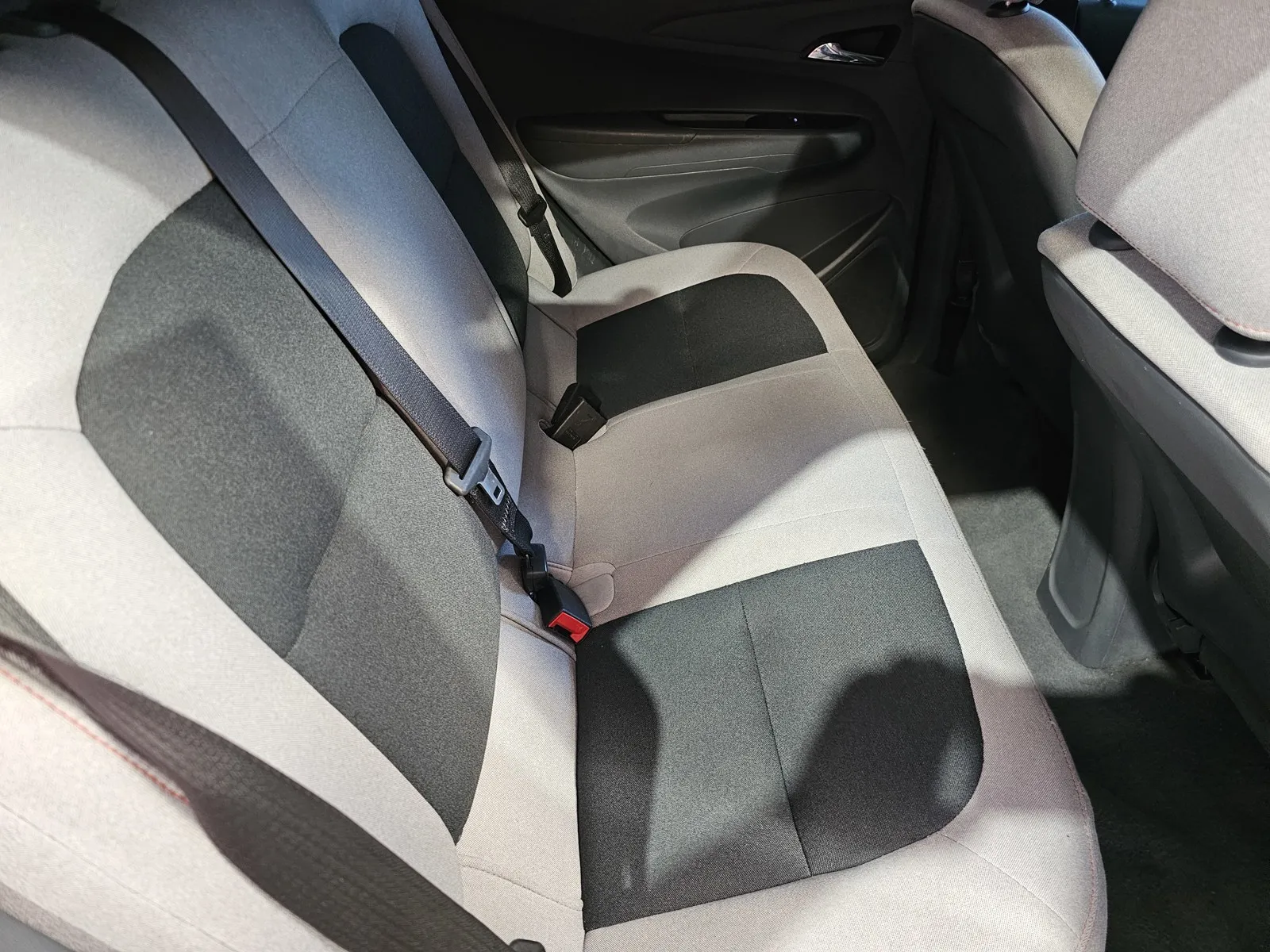 Chevrolet Bolt EV photo 7
