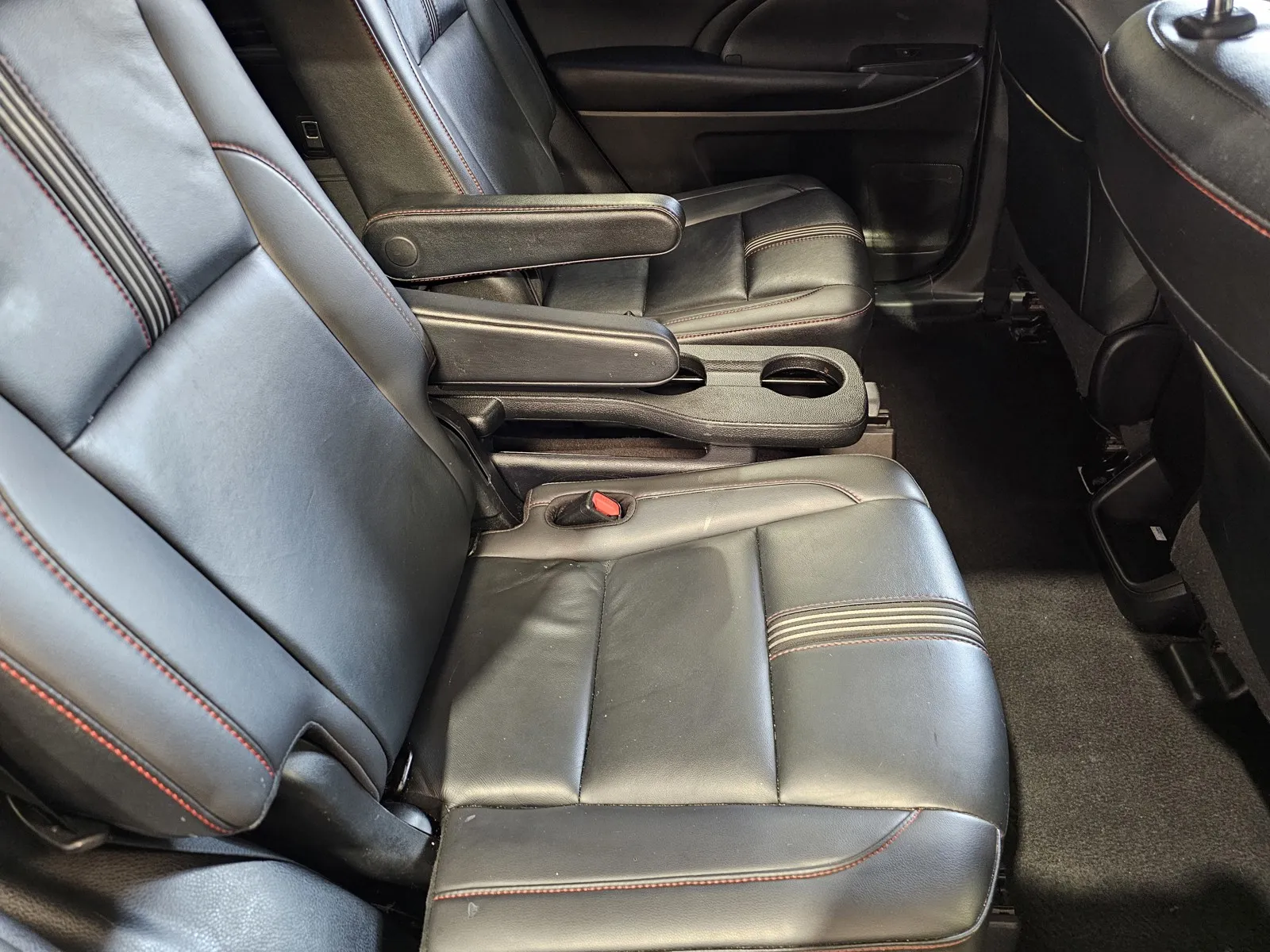 Toyota Highlander photo 9