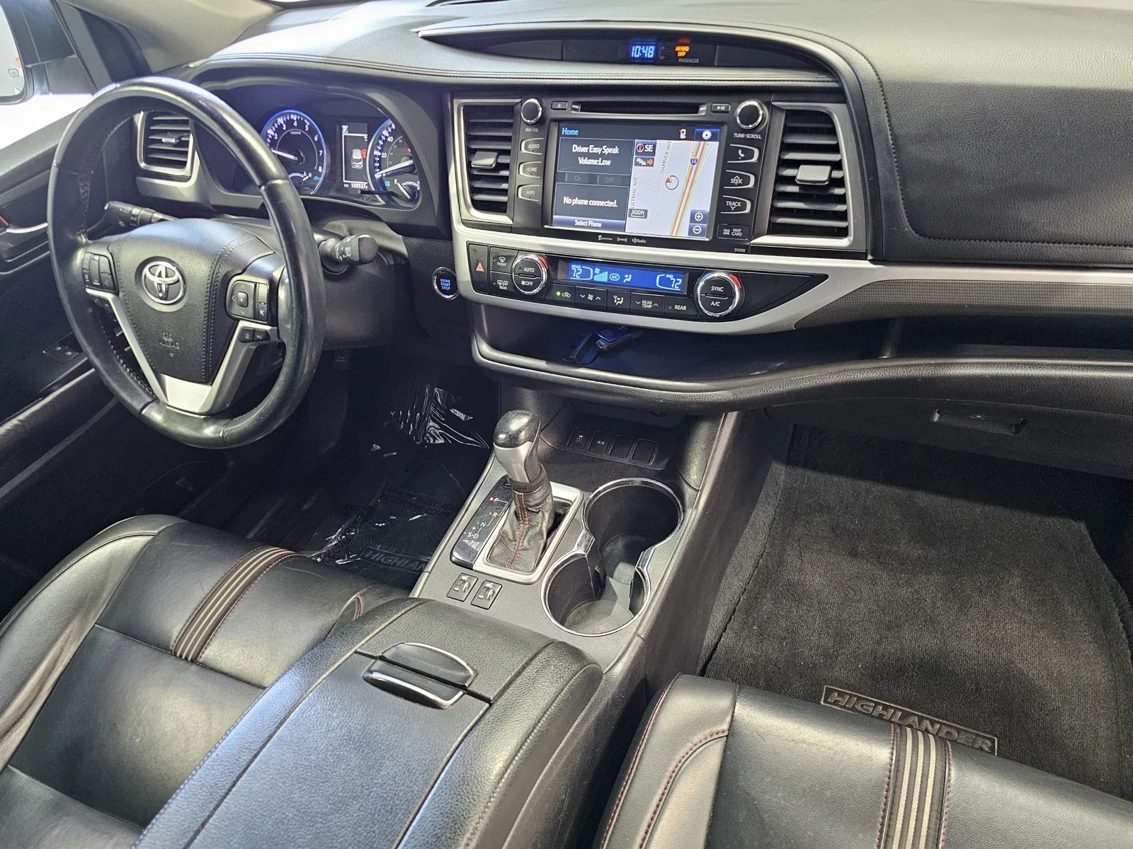 Toyota Highlander photo 5