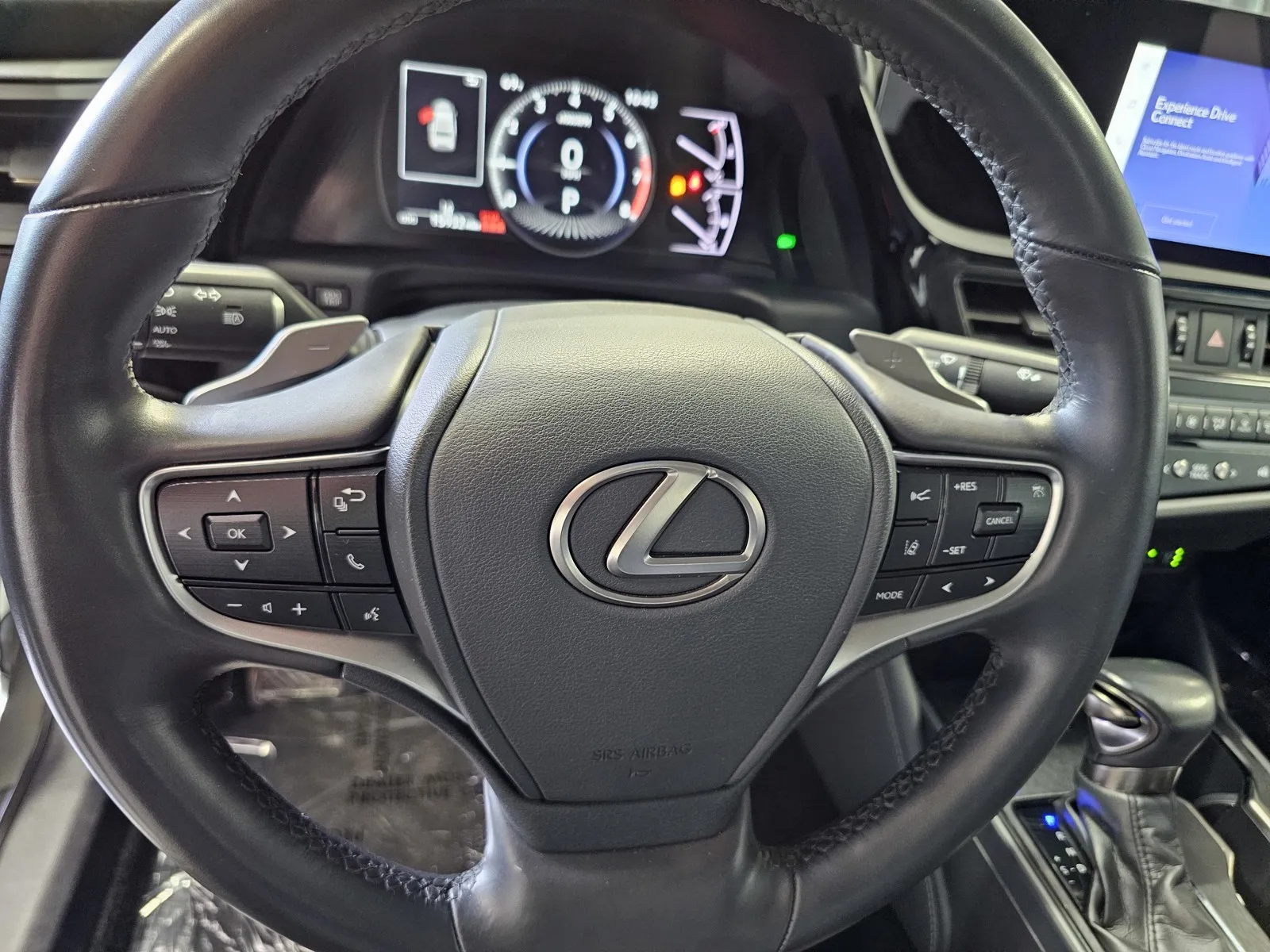 Lexus ES photo 17