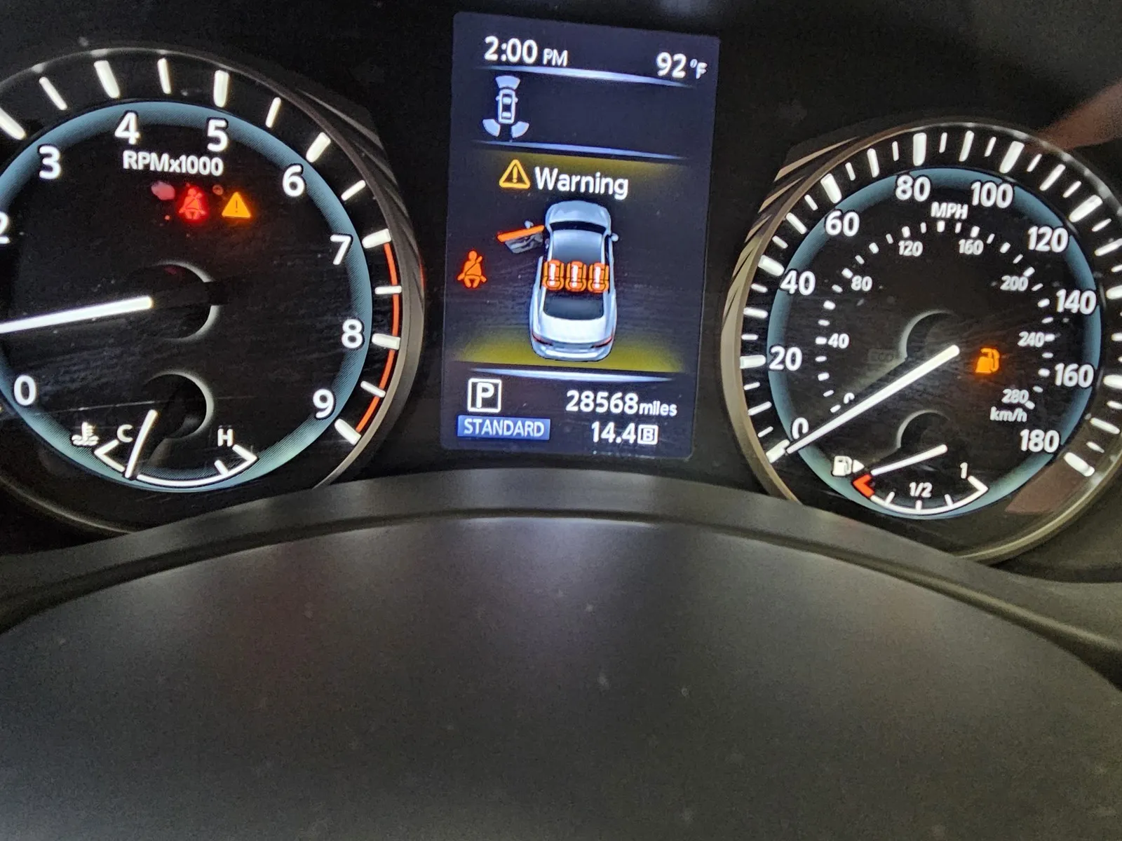 Infiniti Q50 photo 15