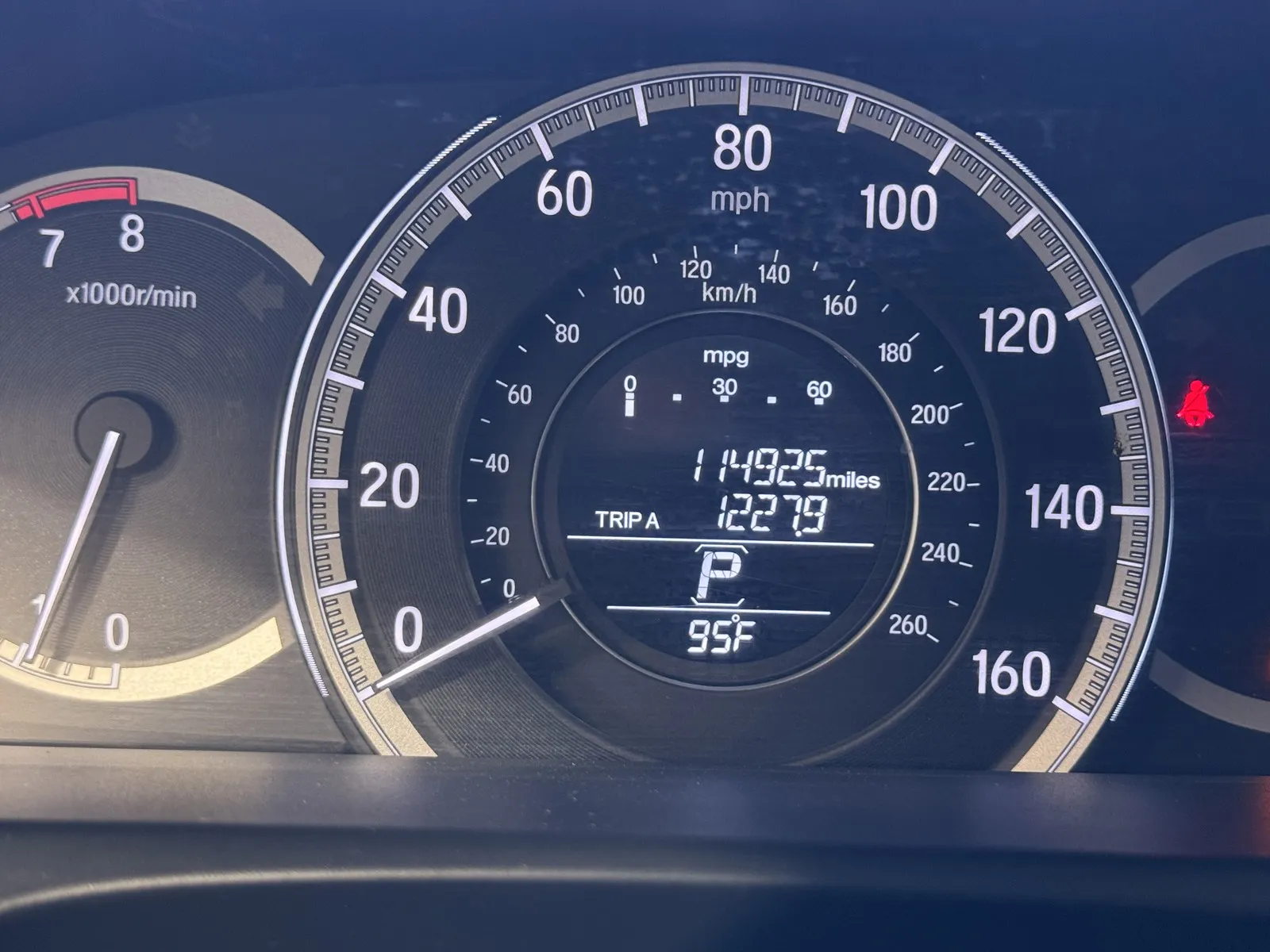 Honda Accord photo 18